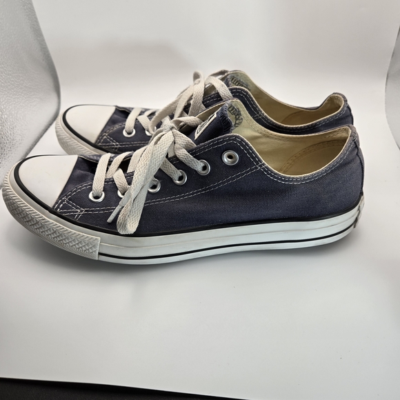 Converse Navy and White Sneakers Mens Size 8 Womens Size 10 - Picture 3 of 8